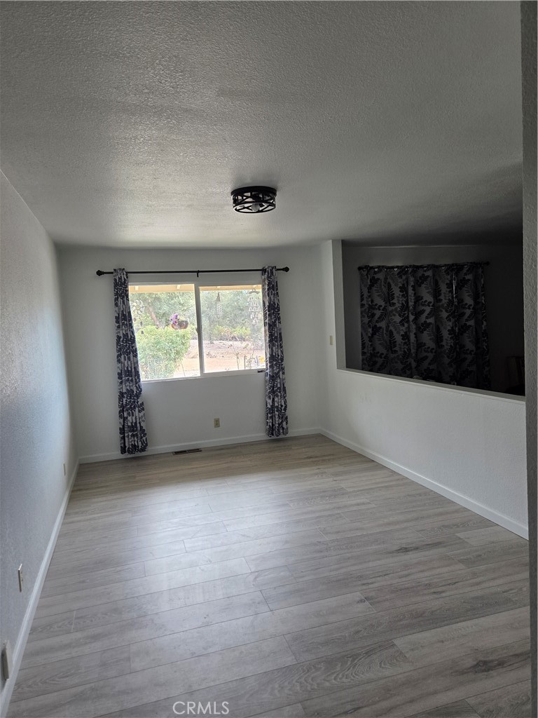 16240 Dam Road Clearlake, CA 95422 - Photo 6 of 14 Gallery Image 6