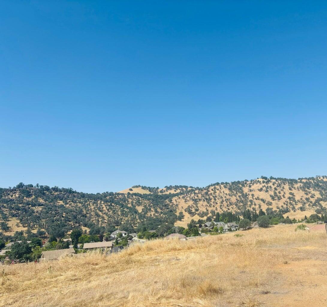 16295 Wrangler Drive Springville, CA 93265 - Photo 4 of 12 w4-2