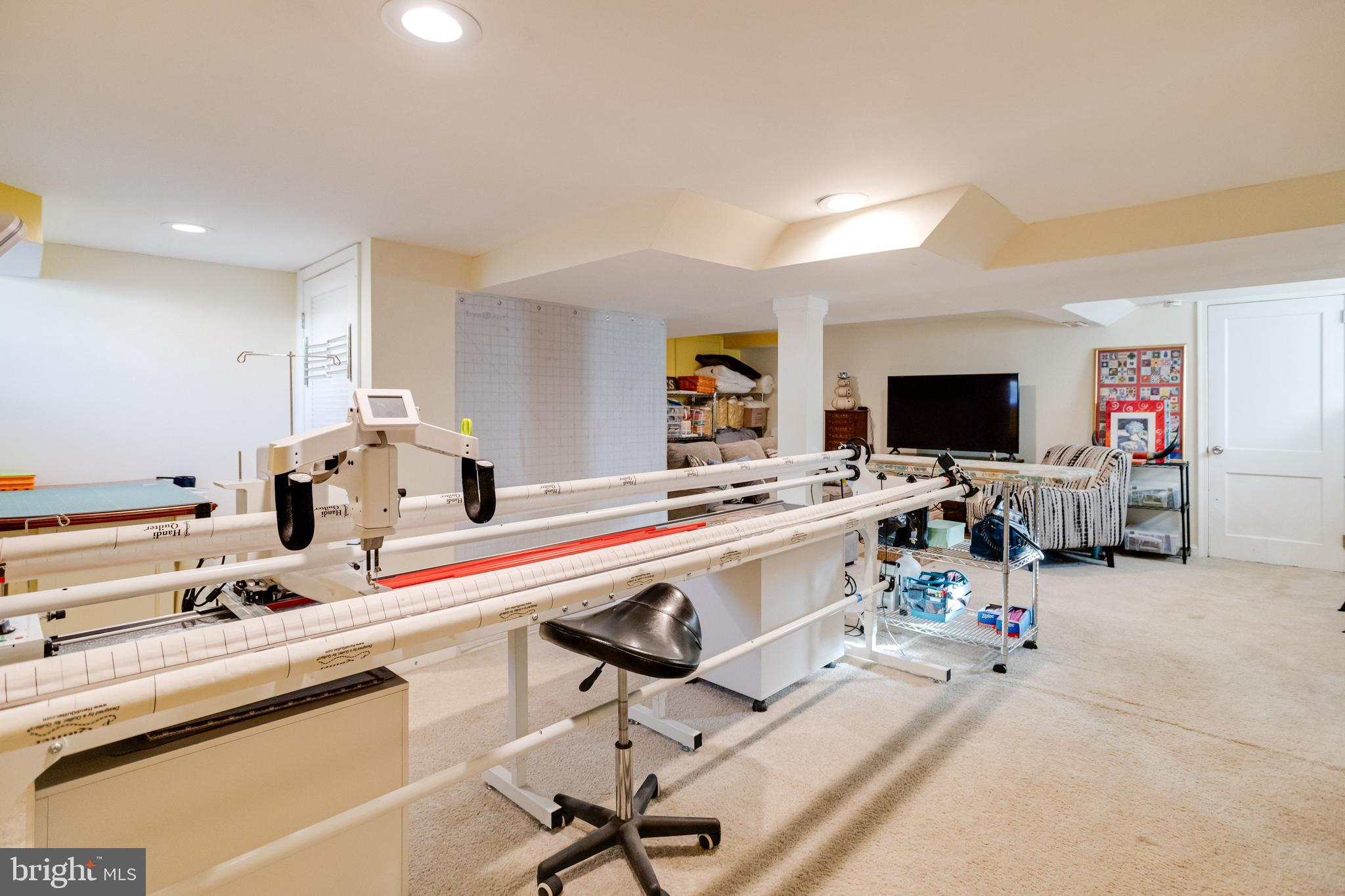 213 South Tyrone Road Baltimore, MD 21212 - Photo 11 of 62