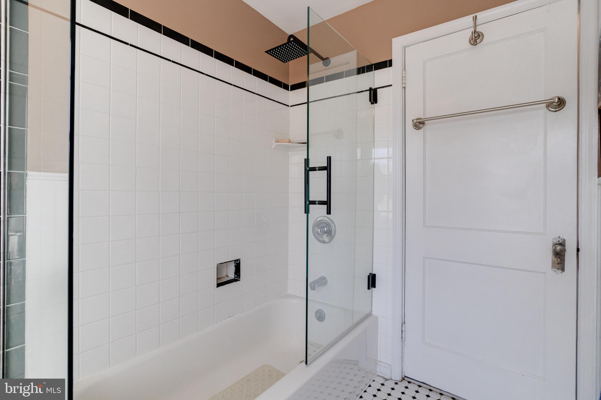 213 South Tyrone Road Baltimore, MD 21212 - Photo 12 of 62