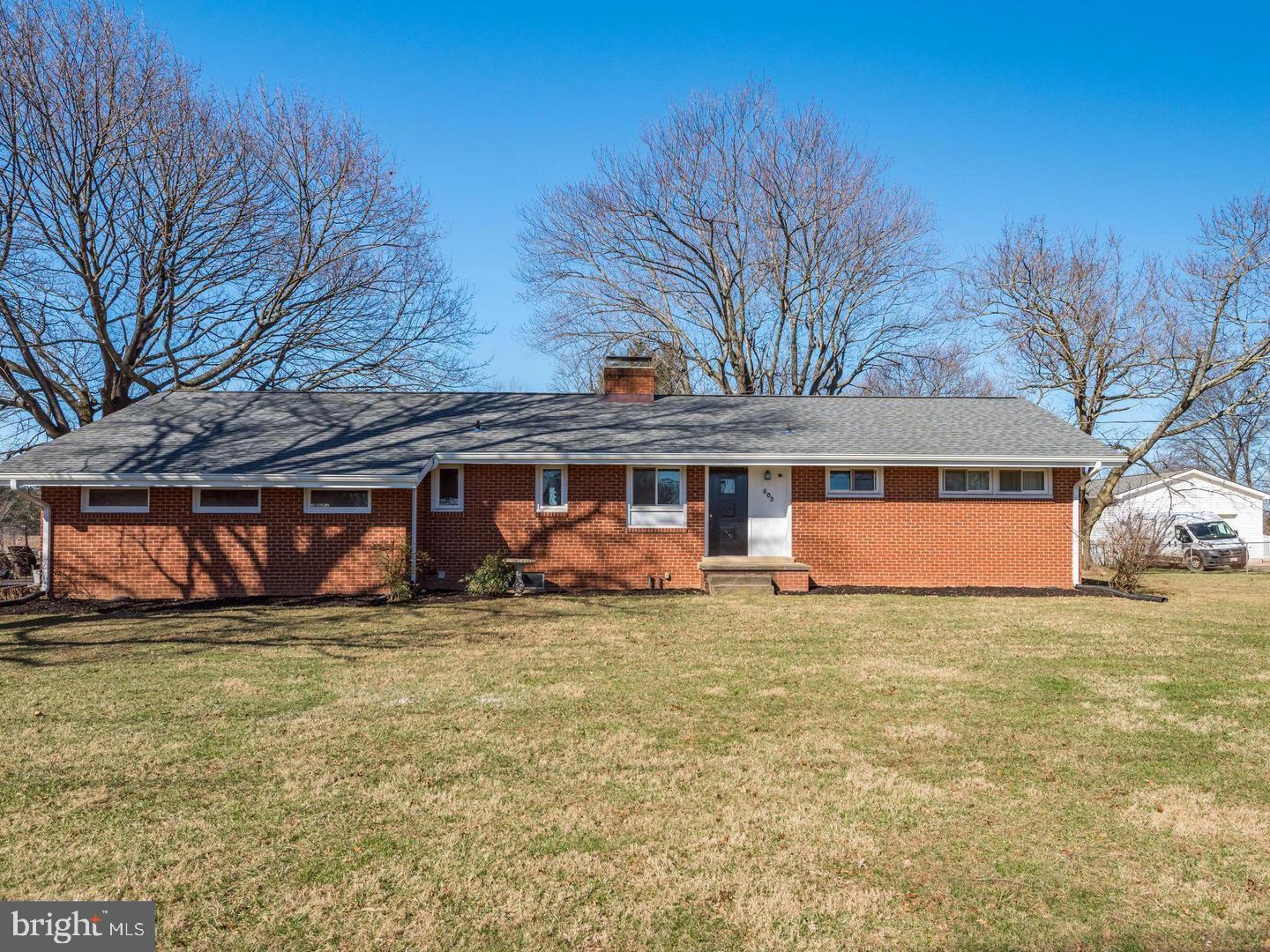 503 Evergreen Mills Road Leesburg, VA 20175 - Photo 1 of 17 Gallery Image 1