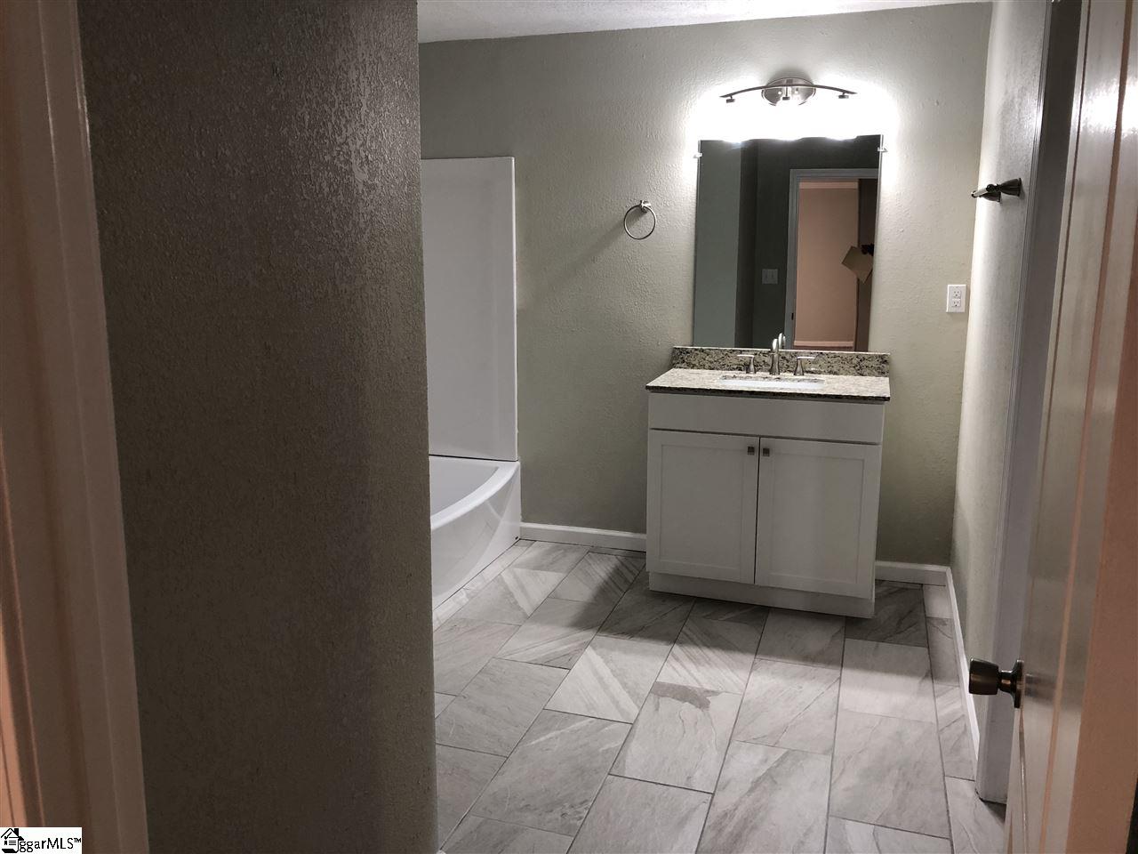359 Belvue Road Travelers Rest, SC 29690 - Photo 14 of 18