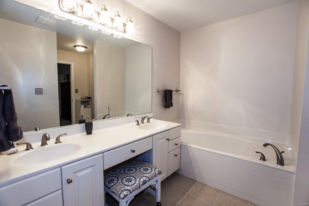 511 East Jackson Road St. Louis, MO 63119 - Photo 19 of 42 Gallery Image 19