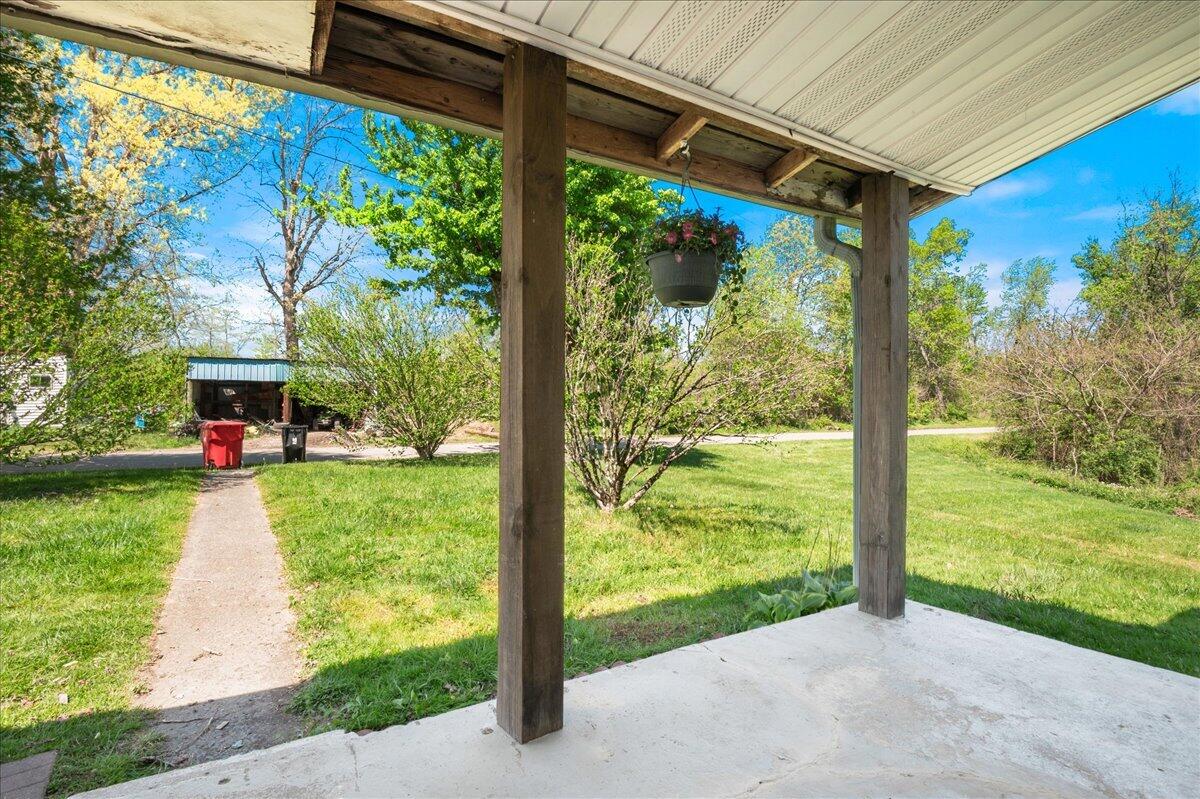 321 Elza Road London, KY 40741 - Photo 5 of 41 04-Front Porch View