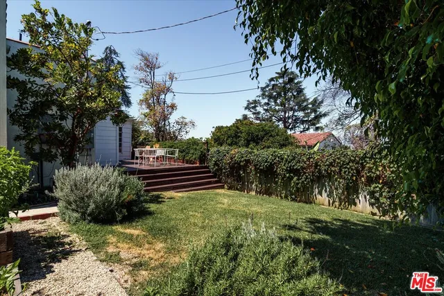 $7,995 | 1410 Stanford Drive, Glendale, CA 91205