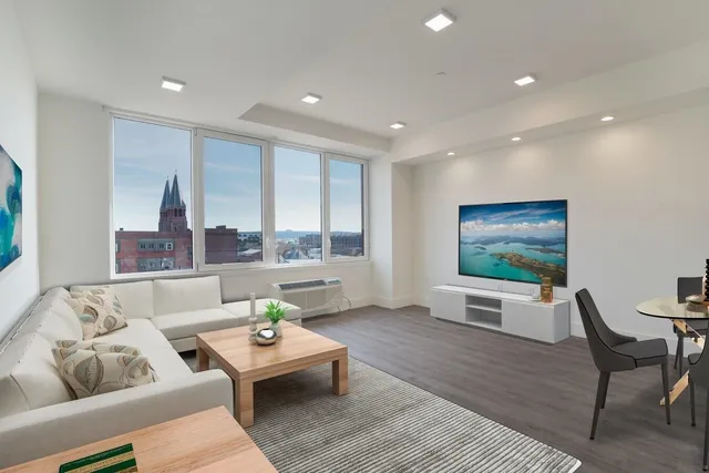 $2,400 | 477 Broadway, Unit 514, Bayonne, NJ 07002