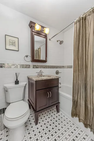 $1,850,000 | 305 East 24th Street, Unit 19FGH | Kips Bay