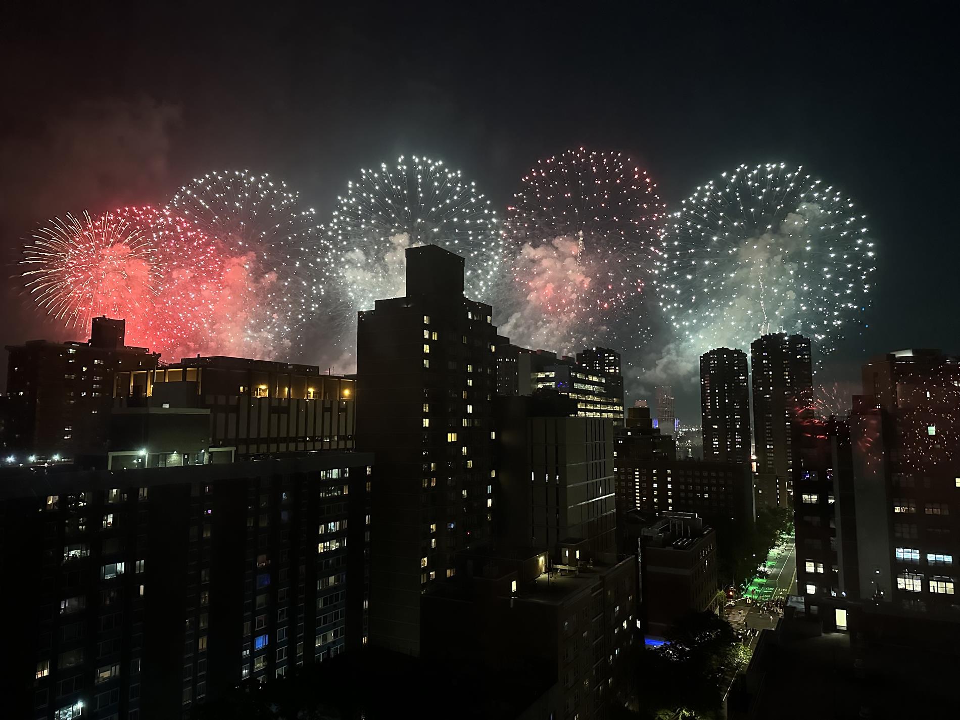 305 East 24th Street, Unit 19FGH Manhattan, NY 10010 - Photo 24 of 25