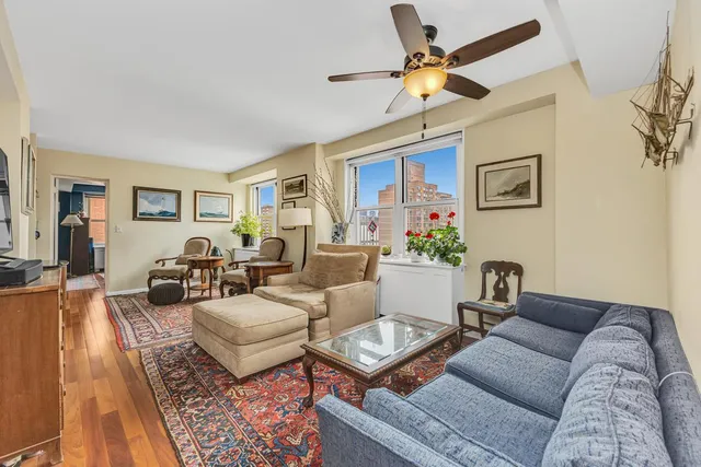 $1,850,000 | 305 East 24th Street, Unit 19FGH | Kips Bay