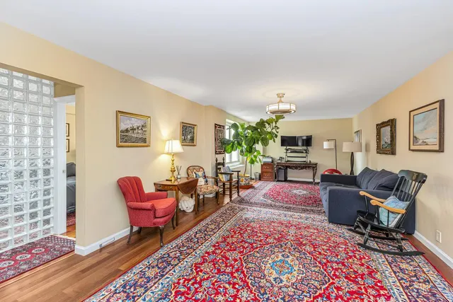 $1,850,000 | 305 East 24th Street, Unit 19FGH | Kips Bay