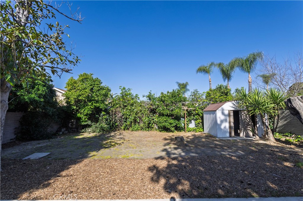 13161 Kelowna Street Pacoima, CA 91331 - Photo 22 of 36