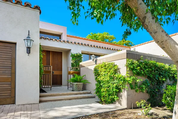 $1,895,000 | 74675 Arroyo Drive, Indian Wells, CA 92210
