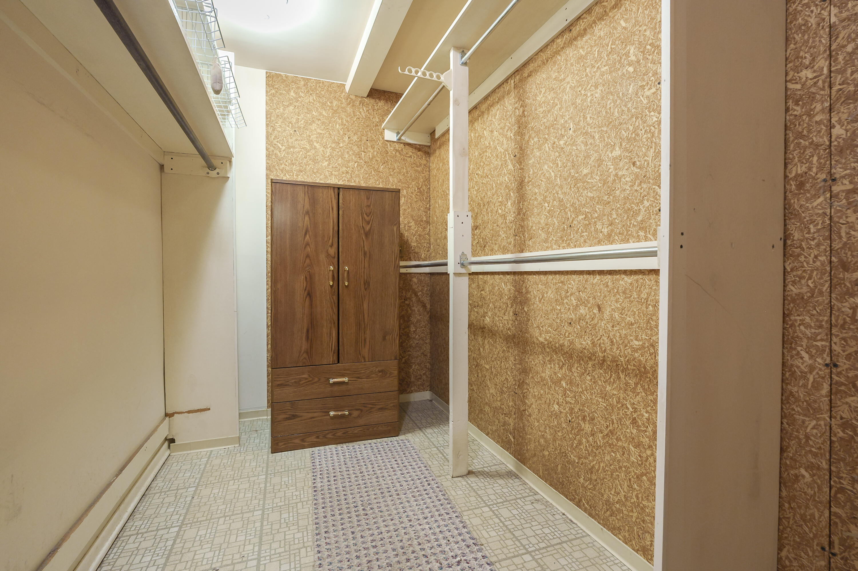 2702 Mockingbird Drive Kalamazoo, MI 49008 - Photo 16 of 36 walk in closet