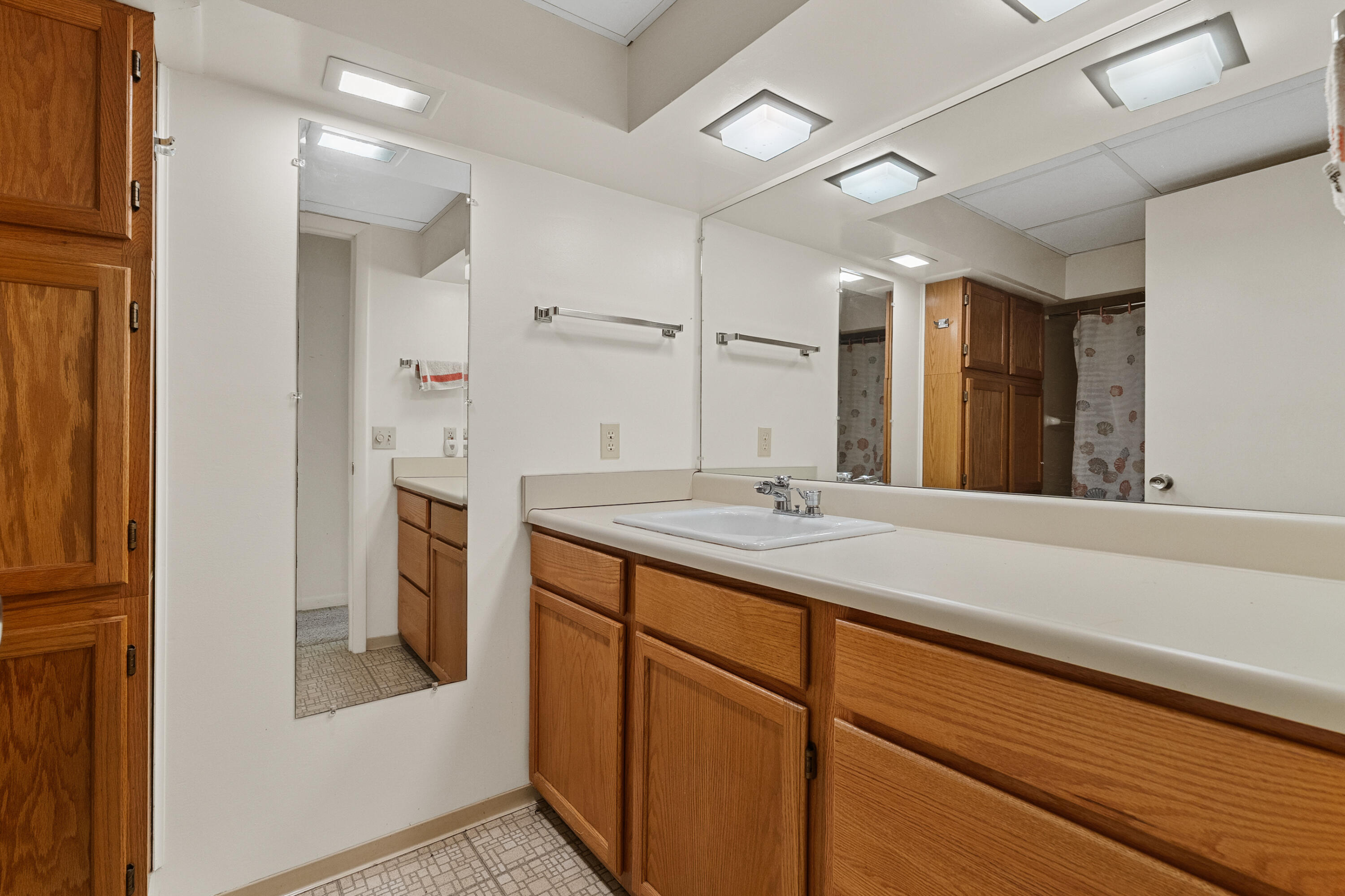 2702 Mockingbird Drive Kalamazoo, MI 49008 - Photo 26 of 36 Mockingbird Ave 2702 Kalamazoo 49008-31