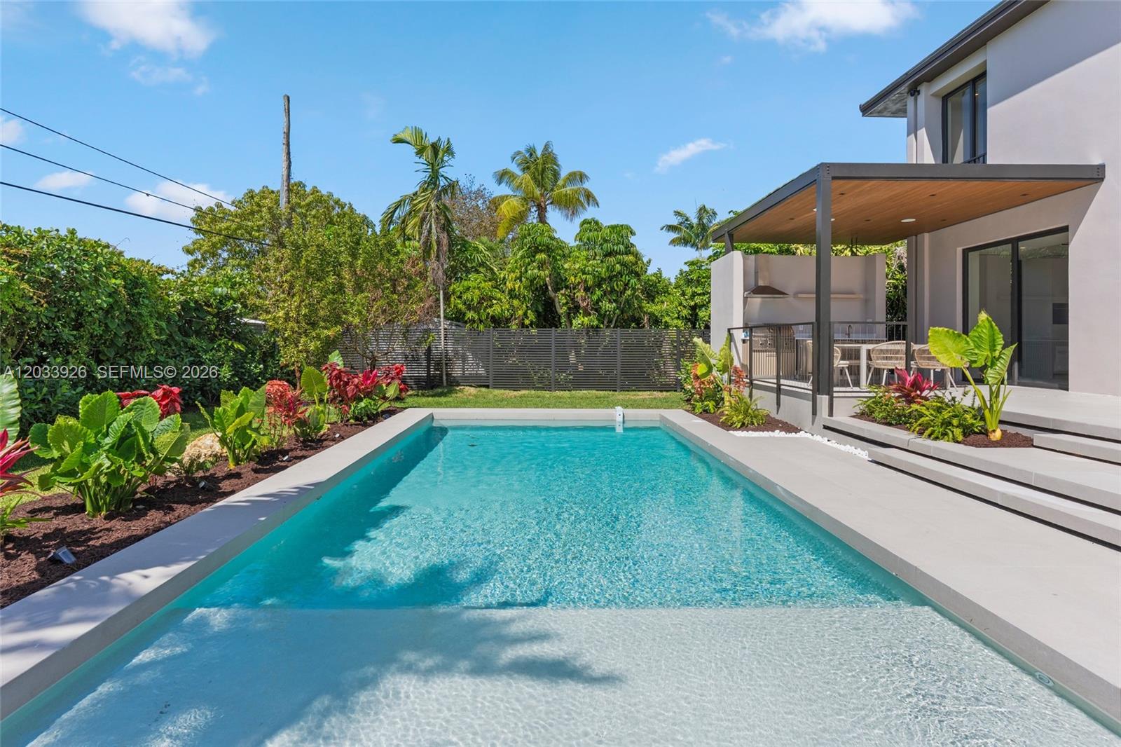 5854 Southwest 30th Street Miami, FL 33155 - Photo 42 of 53