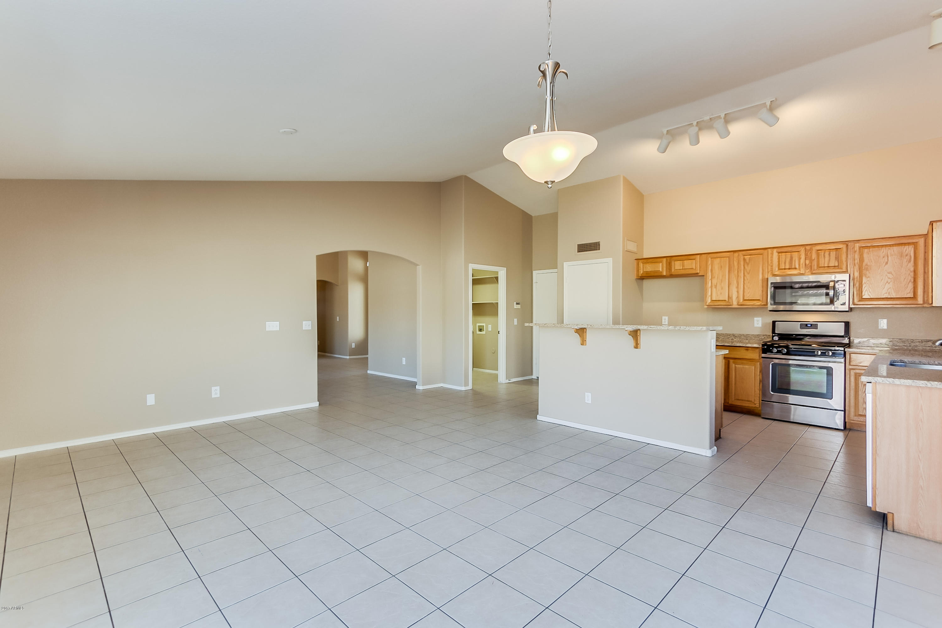 1922 East Darrel Road Phoenix, AZ 85042 - Photo 5 of 14 Darrel-13