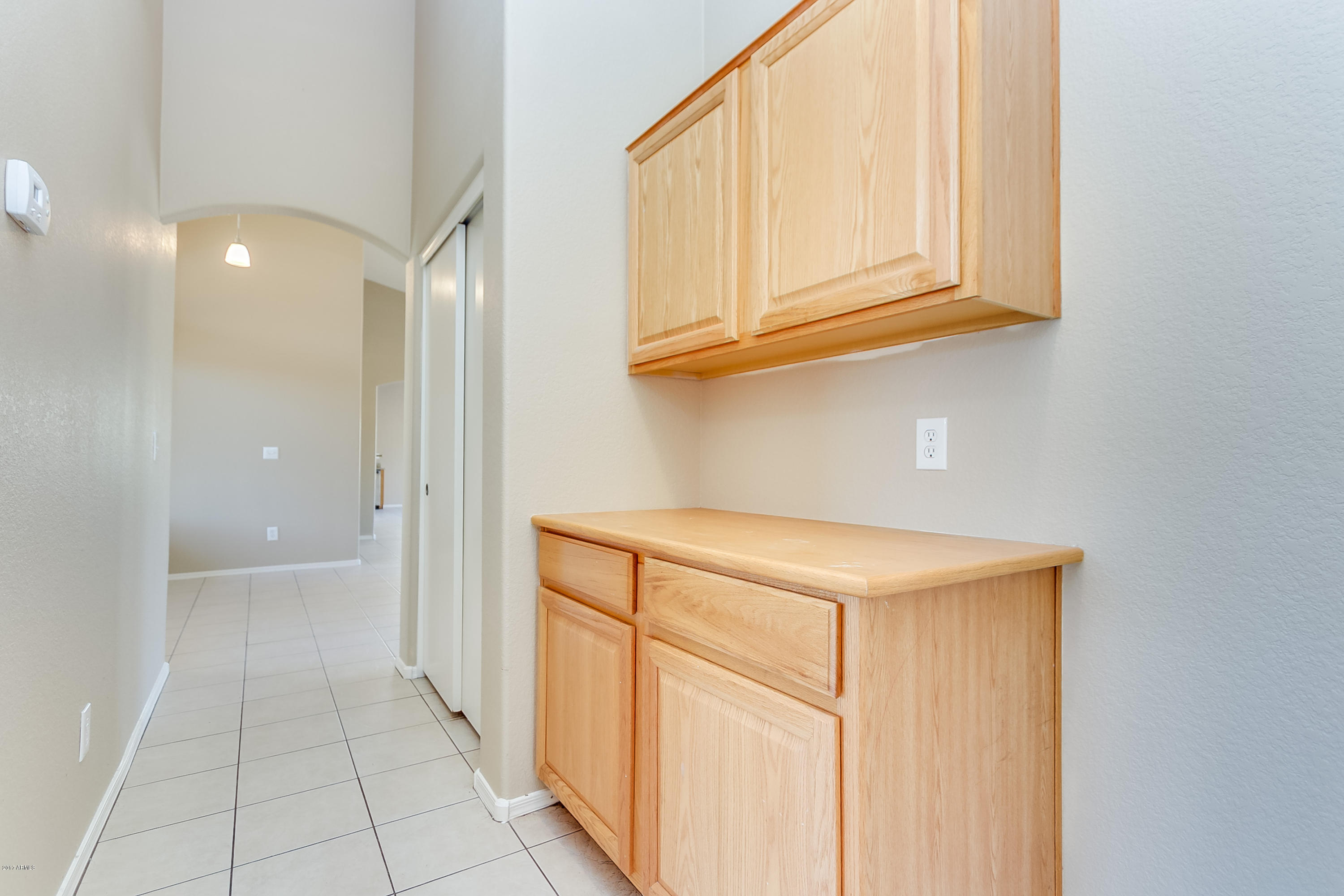 1922 East Darrel Road Phoenix, AZ 85042 - Photo 9 of 14 Darrel-33