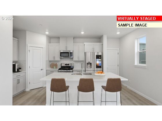 3724 Southwest 40th Street Gresham, OR 97080 - Photo 4 of 10