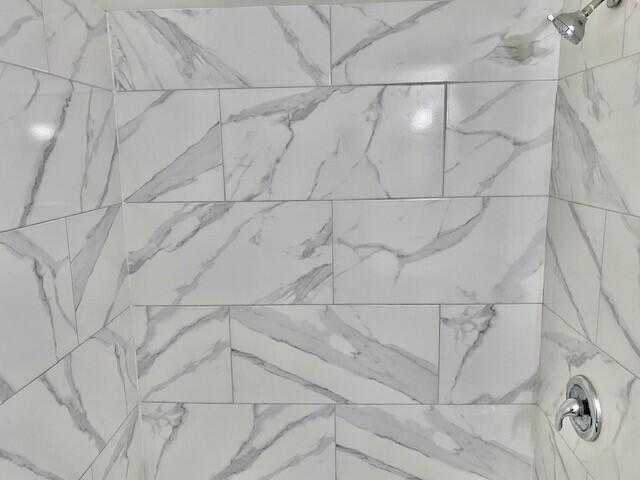 600 Southwest 2nd Avenue, Unit 140 Boca Raton, FL 33432 - Photo 11 of 30 Updated Tub