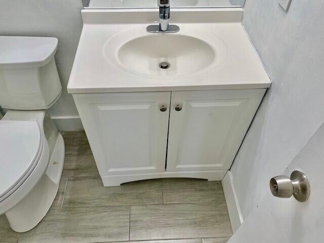 600 Southwest 2nd Avenue, Unit 140 Boca Raton, FL 33432 - Photo 9 of 30 a bathroom with a sink