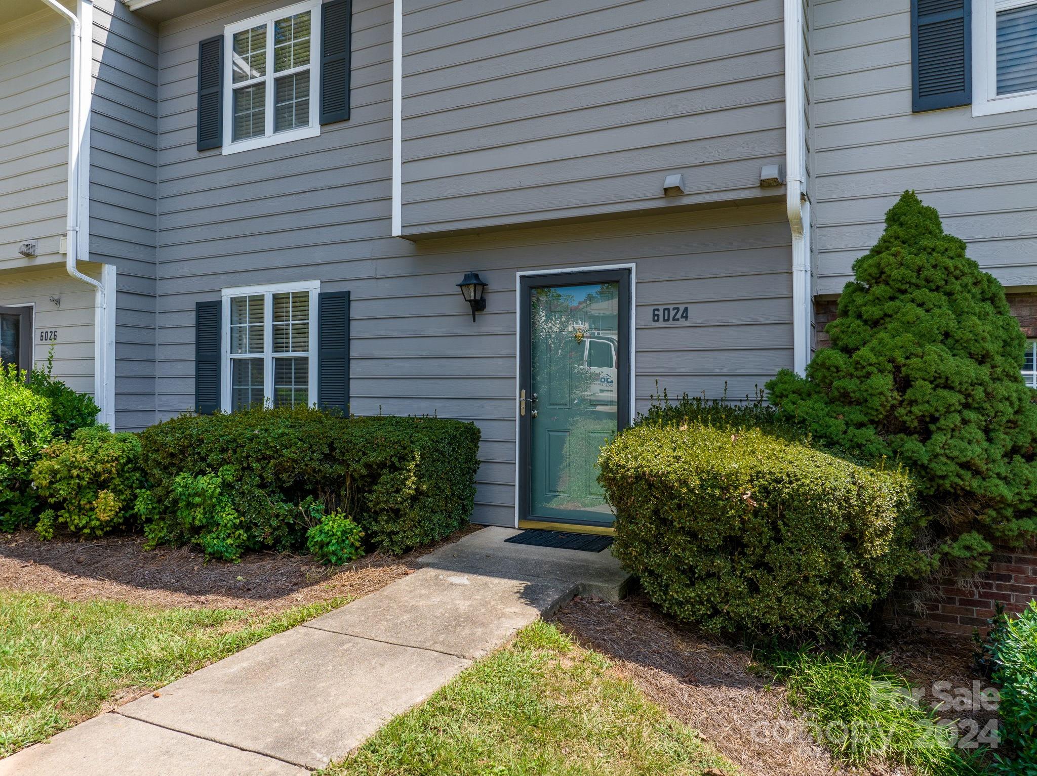 6024 Heath Valley Road Charlotte, NC 28210 - Photo 2 of 37 Gallery Image 2