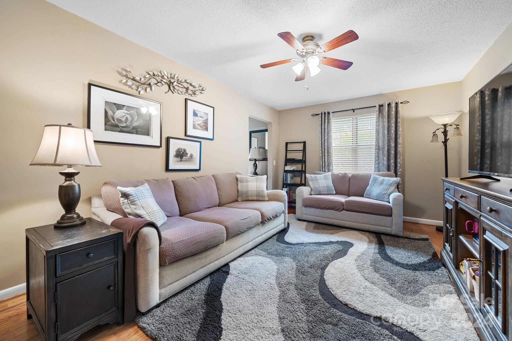 6024 Heath Valley Road Charlotte, NC 28210 - Photo 5 of 37 Gallery Image 5