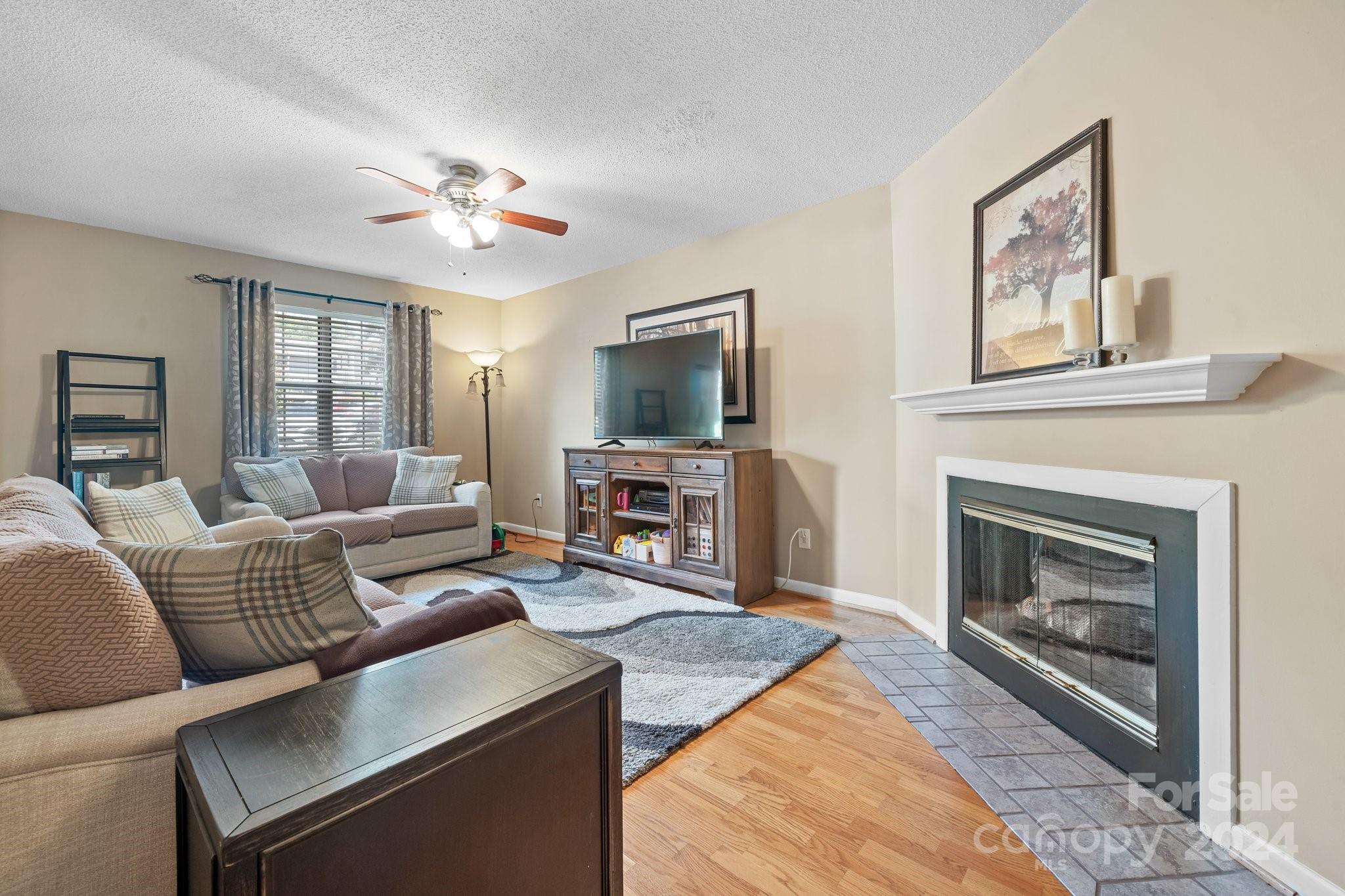 6024 Heath Valley Road Charlotte, NC 28210 - Photo 8 of 37 Gallery Image 8