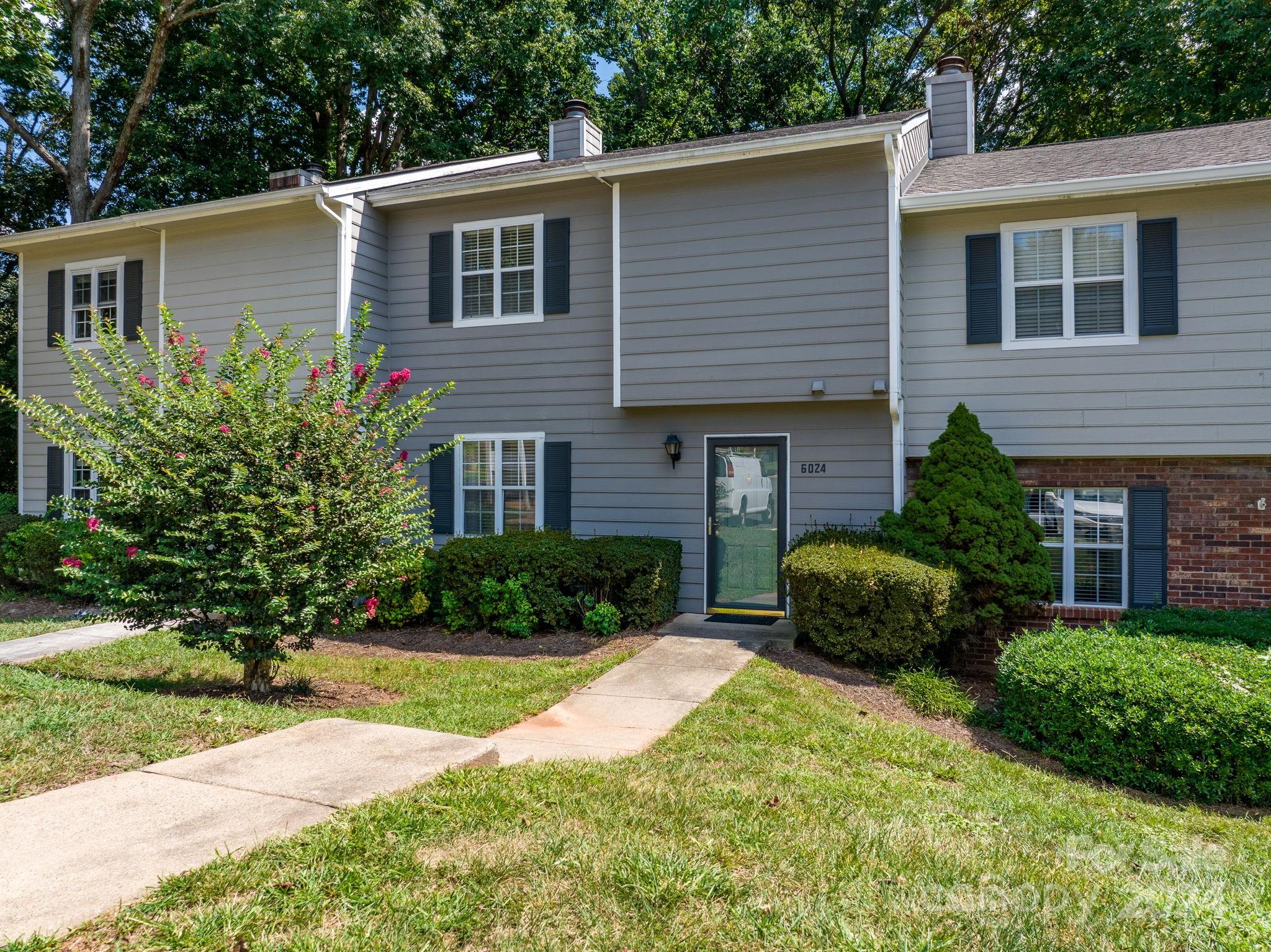 6024 Heath Valley Road Charlotte, NC 28210 - Photo 10 of 37 Gallery Image 10