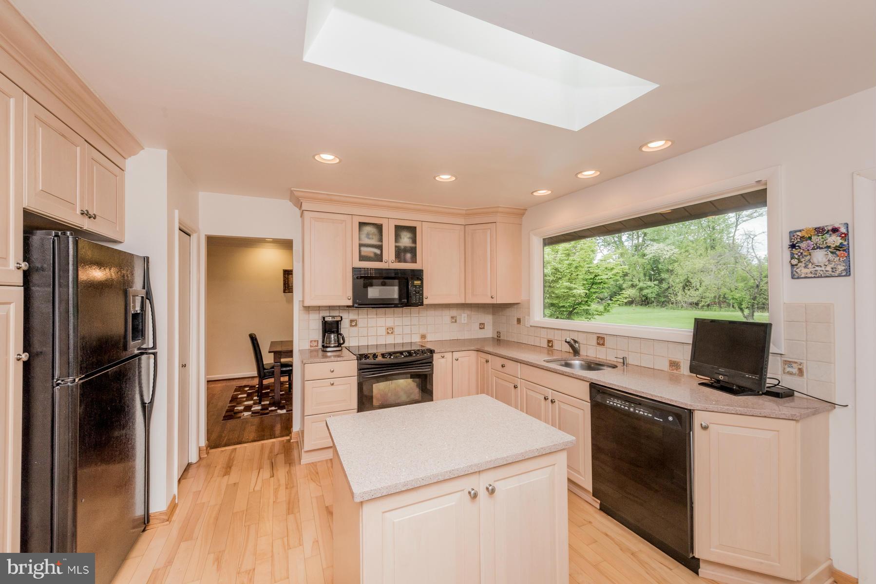 2207 Ridge Road Reisterstown, MD 21136 - Photo 12 of 29 Kitchen