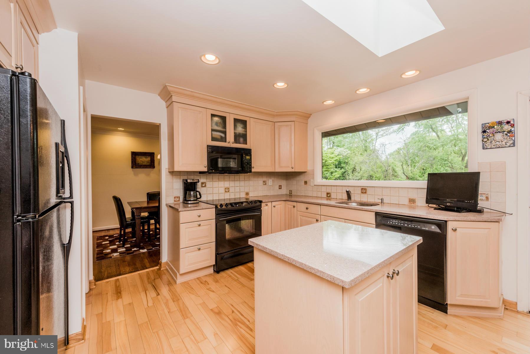 2207 Ridge Road Reisterstown, MD 21136 - Photo 13 of 29 Kitchen