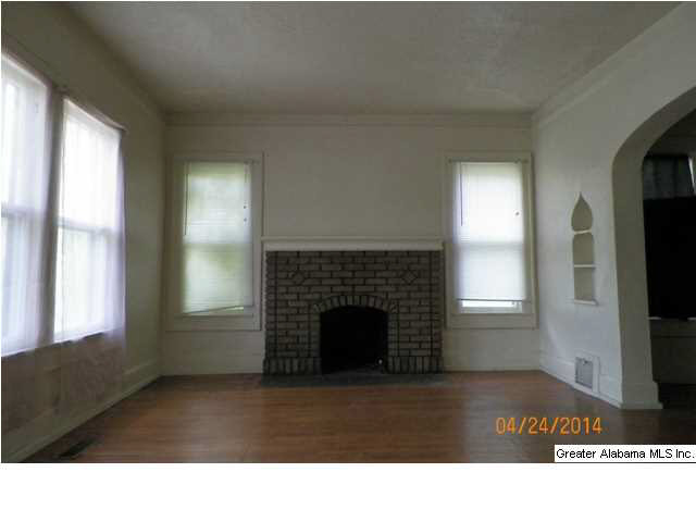 1409 Warrior Road Birmingham, AL 35218 - Photo 4 of 10