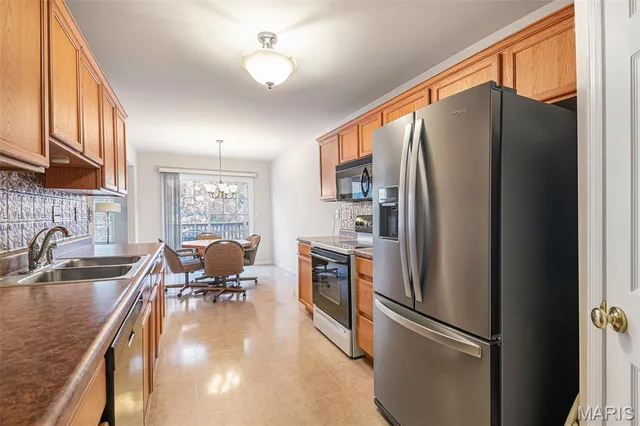 $330,000 | 1608 Polar Drive, Wentzville, MO 63385