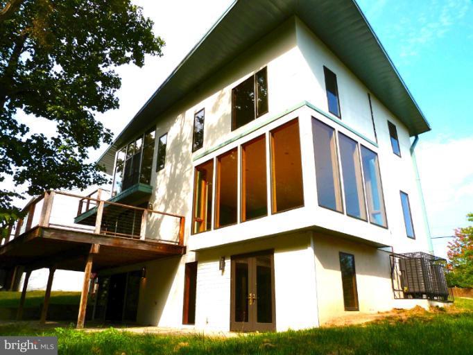 9019 Temple Hill Road Clinton, MD 20735 - Photo 1 of 30 Exterior (Rear)