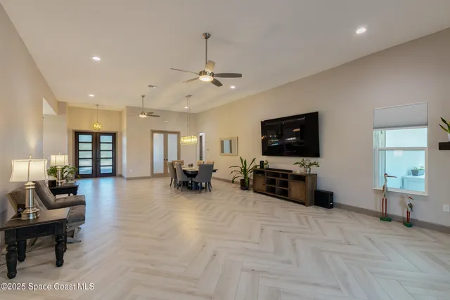 $1,198,000 | 300 Pinto Lane, Palm Bay, FL 32909