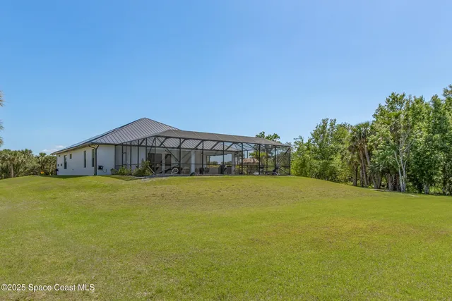 $1,198,000 | 300 Pinto Lane, Palm Bay, FL 32909