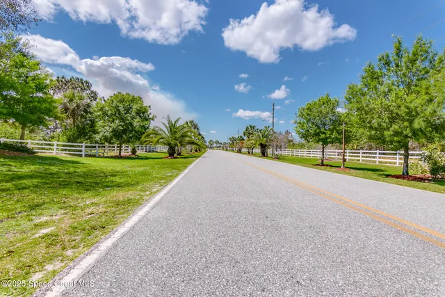 $1,198,000 | 300 Pinto Lane, Palm Bay, FL 32909