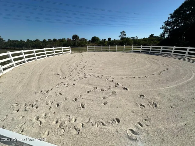 $1,198,000 | 300 Pinto Lane, Palm Bay, FL 32909