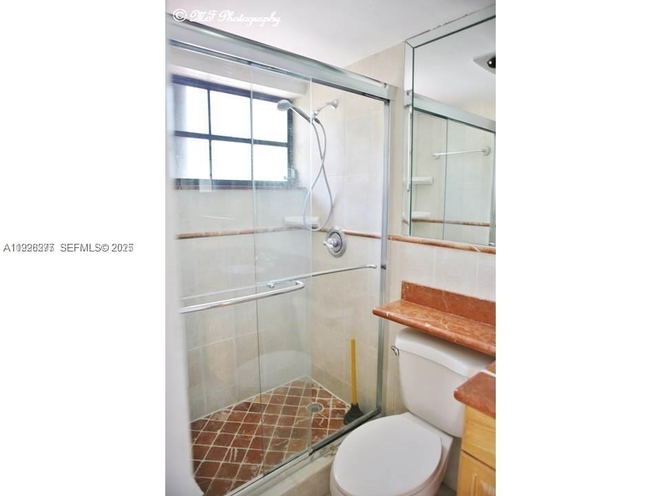 1990 Brickell Avenue, Unit O Miami, FL 33129 - Photo 22 of 31