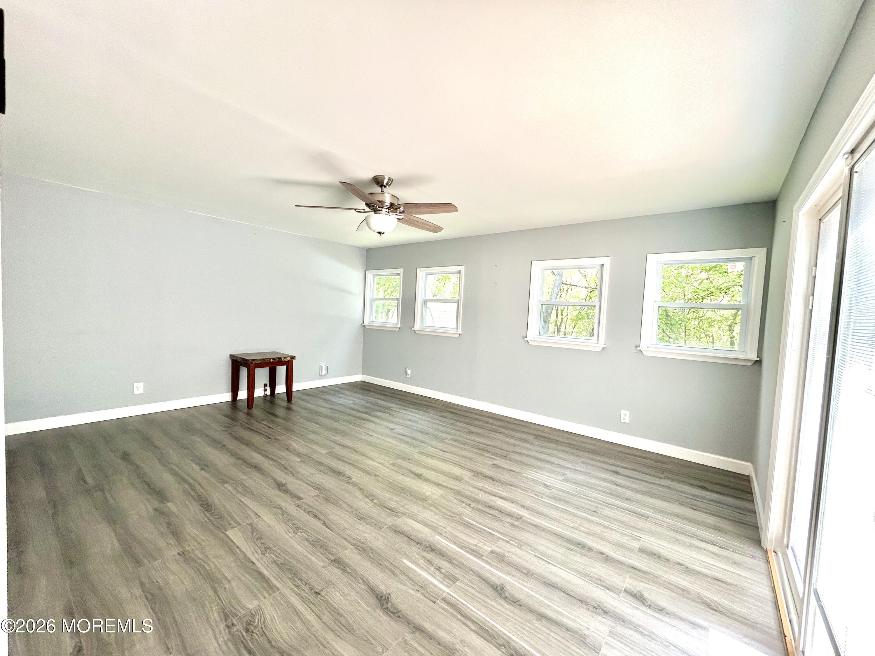 174 Princeton Road Parlin, NJ 08859 - Photo 10 of 33 IMG_7274