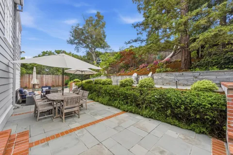 $3,989,000 | 2835 Hillside Drive, Burlingame, CA 94010
