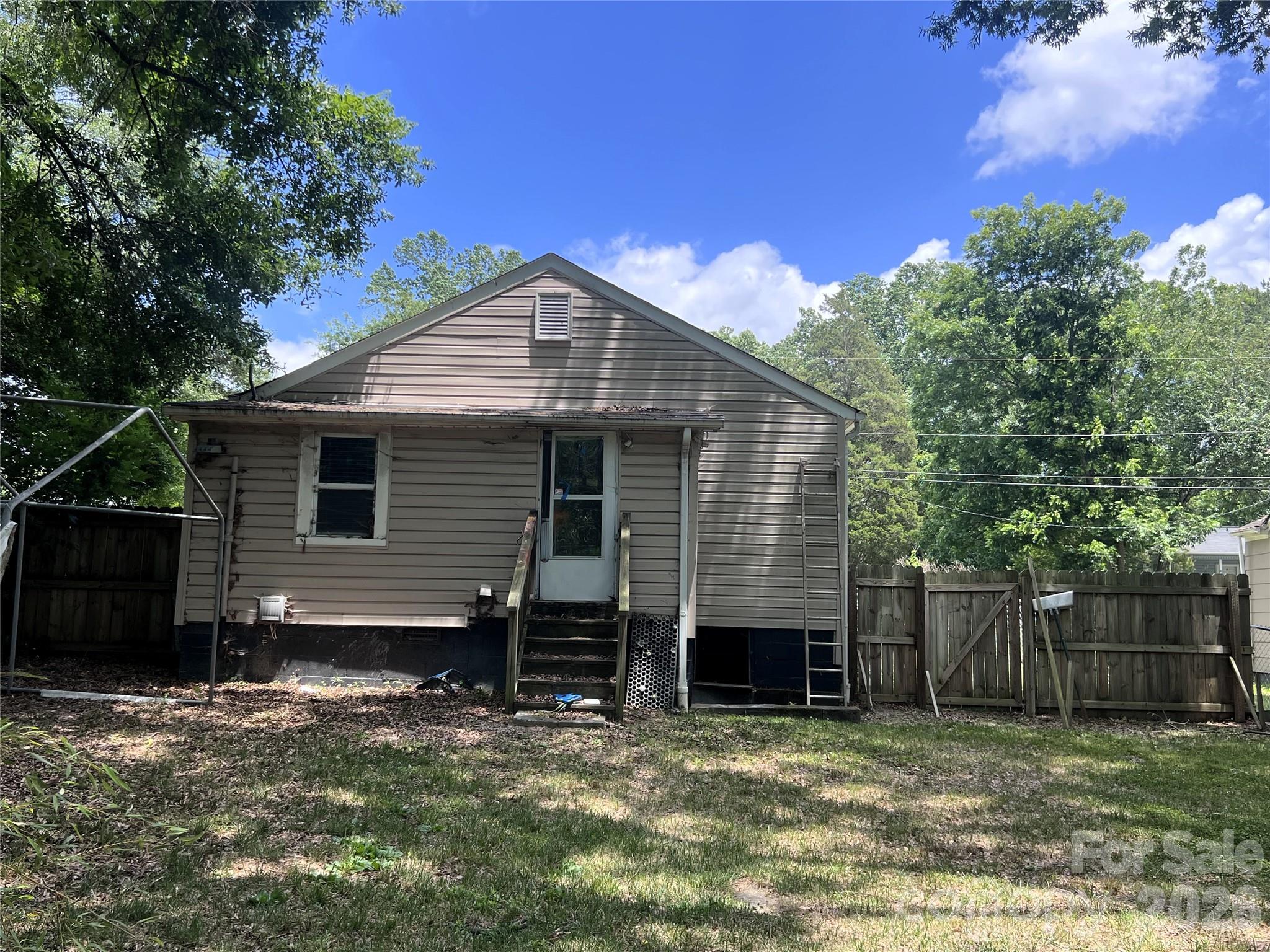 409 South Maple Street Dallas, NC 28034 - Photo 20 of 22