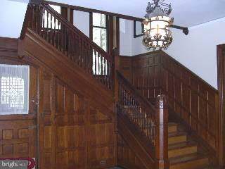 366 Roumfort Road Philadelphia, PA 19119 - Photo 3 of 6 Gallery Image 3