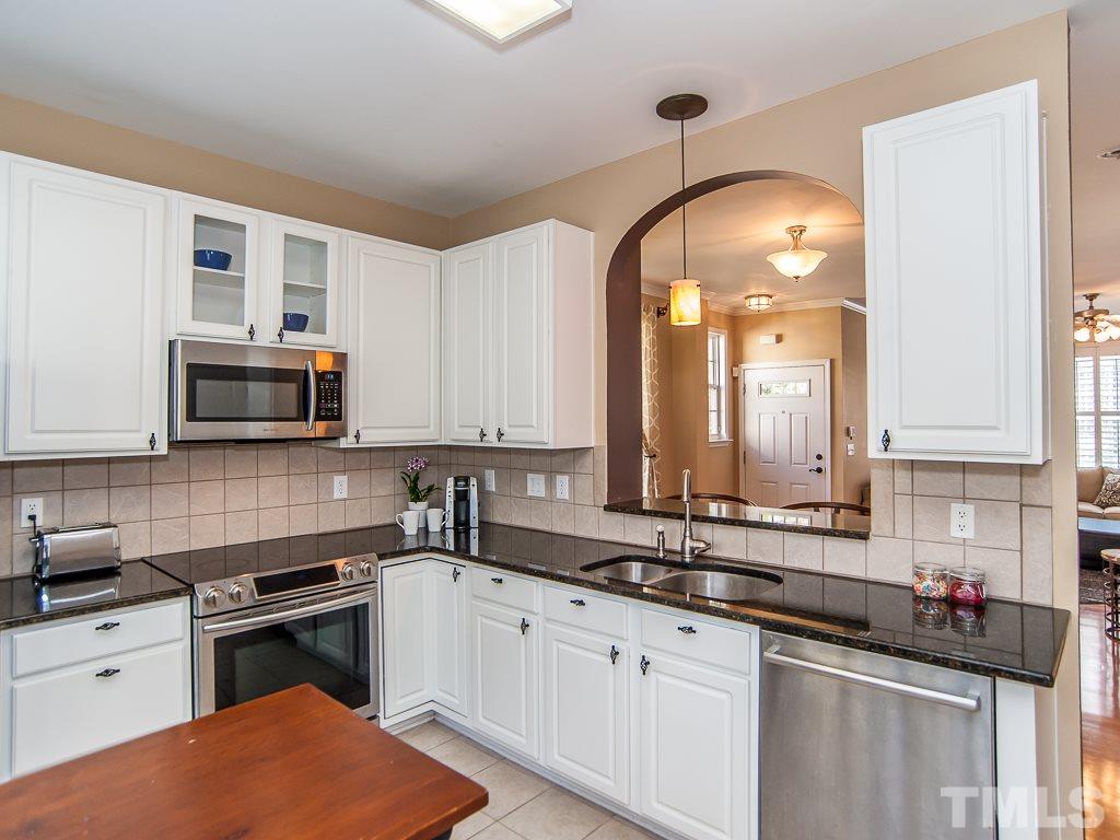 4543 Sugarbend Way Raleigh, NC 27606 - Photo 2 of 23 Gallery Image 2
