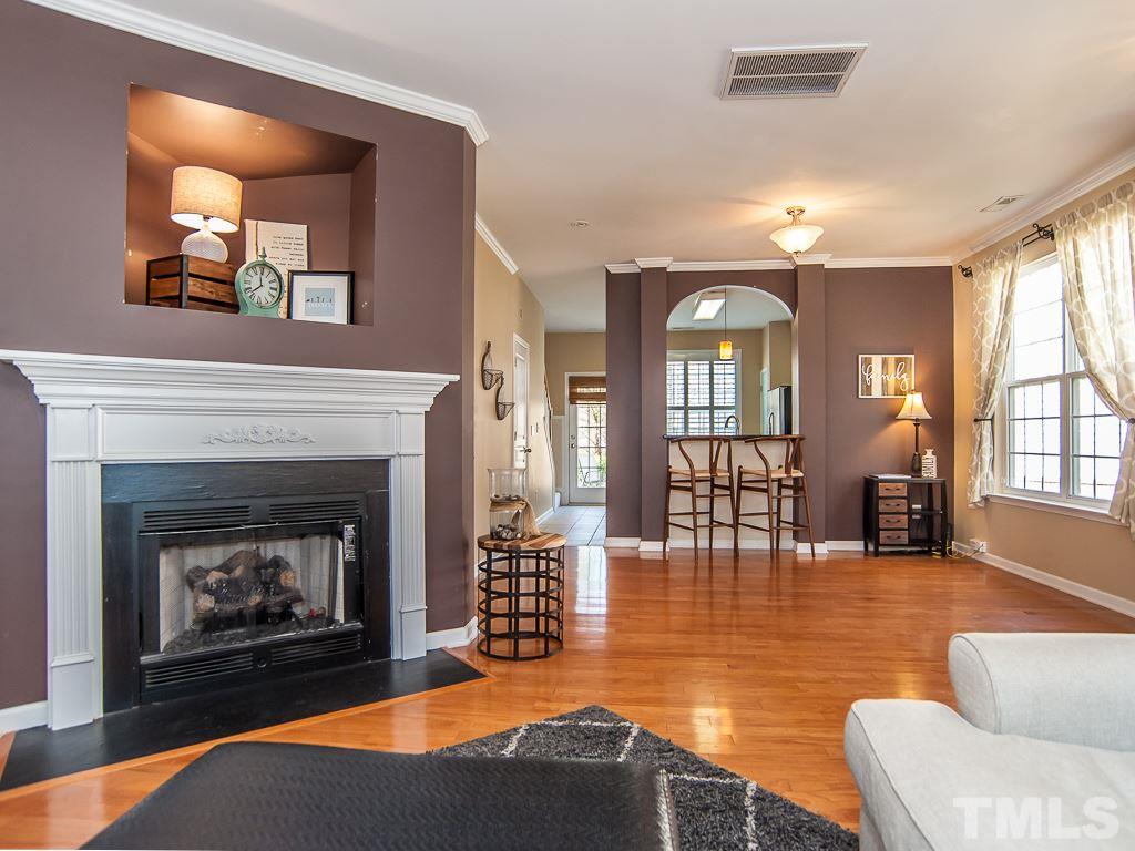 4543 Sugarbend Way Raleigh, NC 27606 - Photo 6 of 23 Gallery Image 6