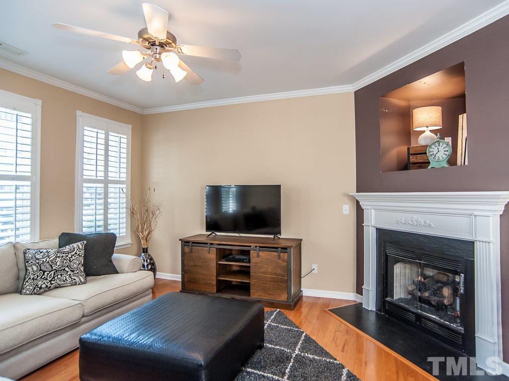 4543 Sugarbend Way Raleigh, NC 27606 - Photo 8 of 23 Gallery Image 8