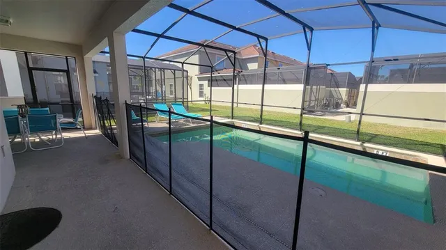 a view of a interior of the house