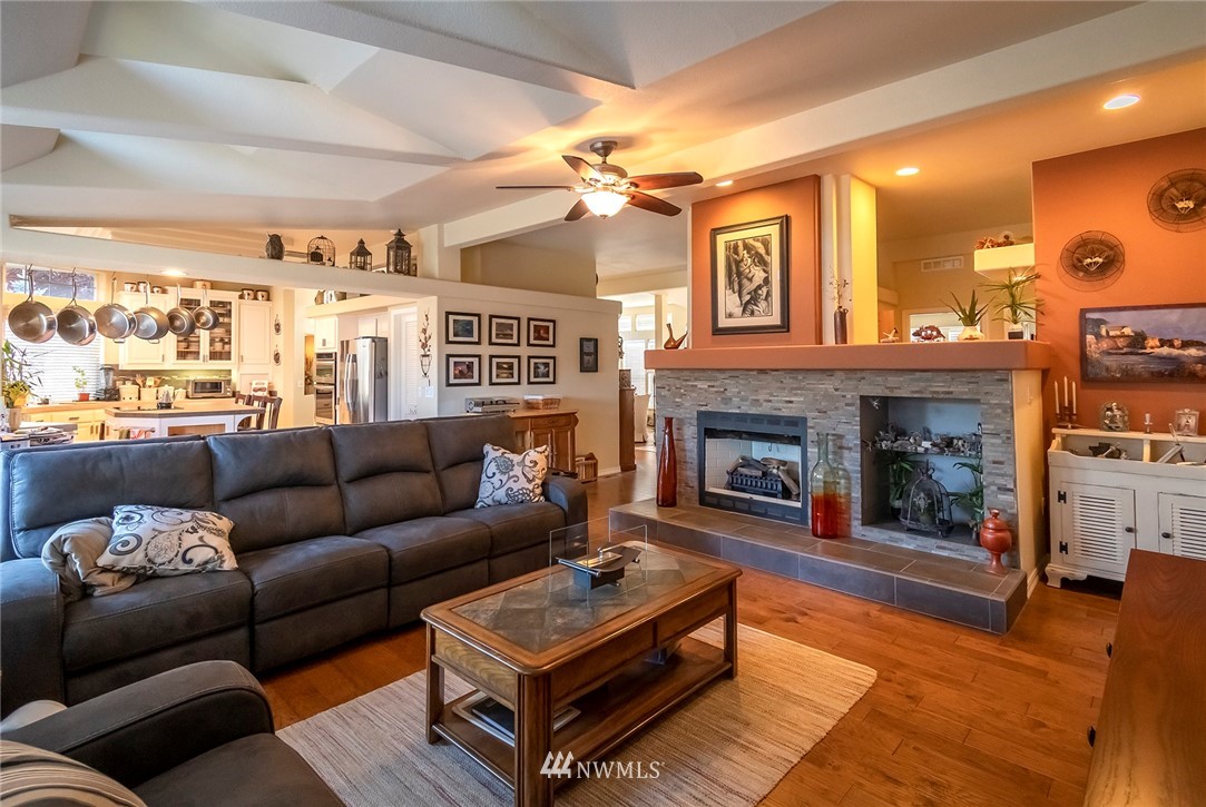 122 Secluded Way Sequim, WA 98382 - Photo 9 of 25 Gallery Image 9