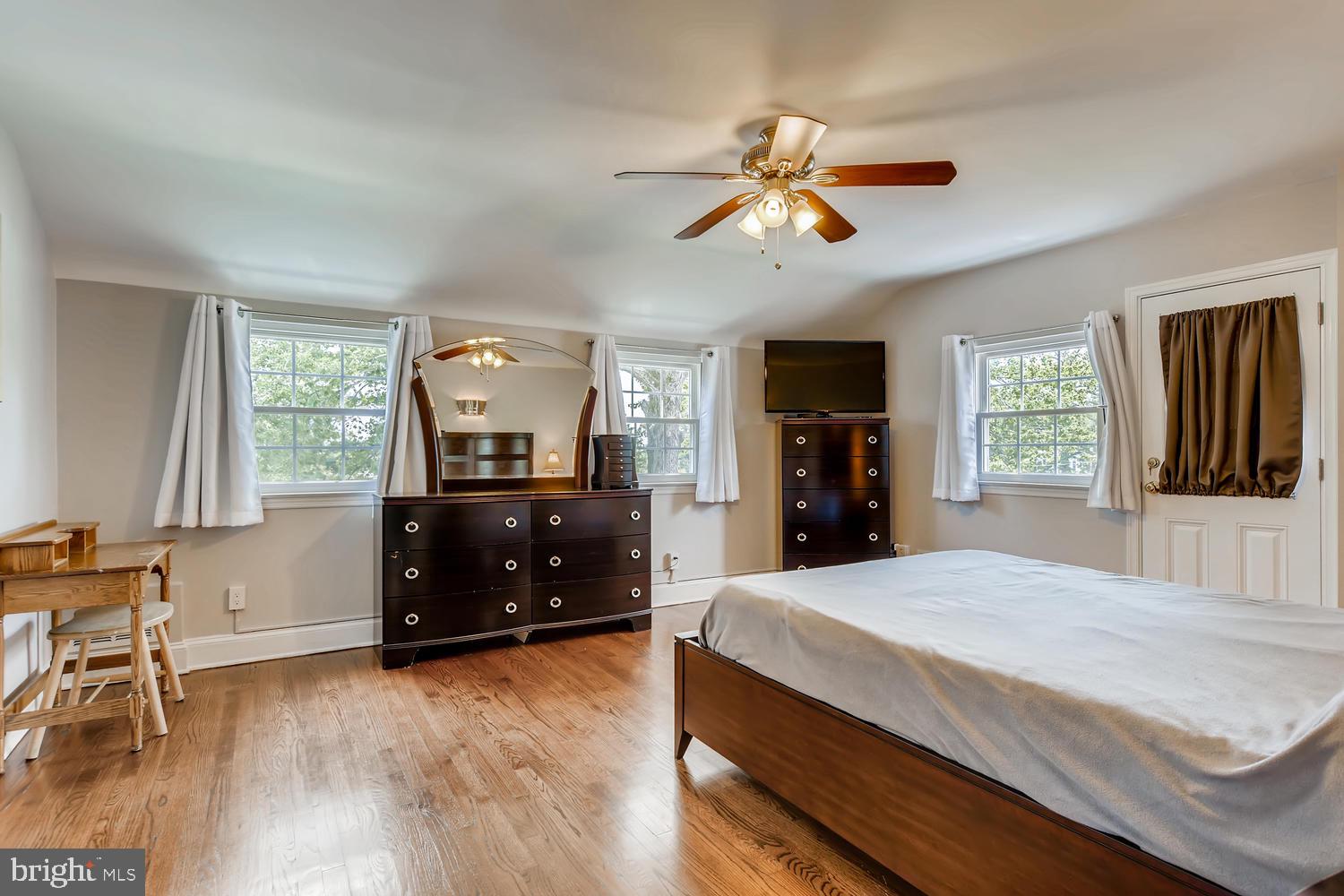 8602 Summit Avenue Baltimore, MD 21234 - Photo 12 of 28 Gallery Image 12