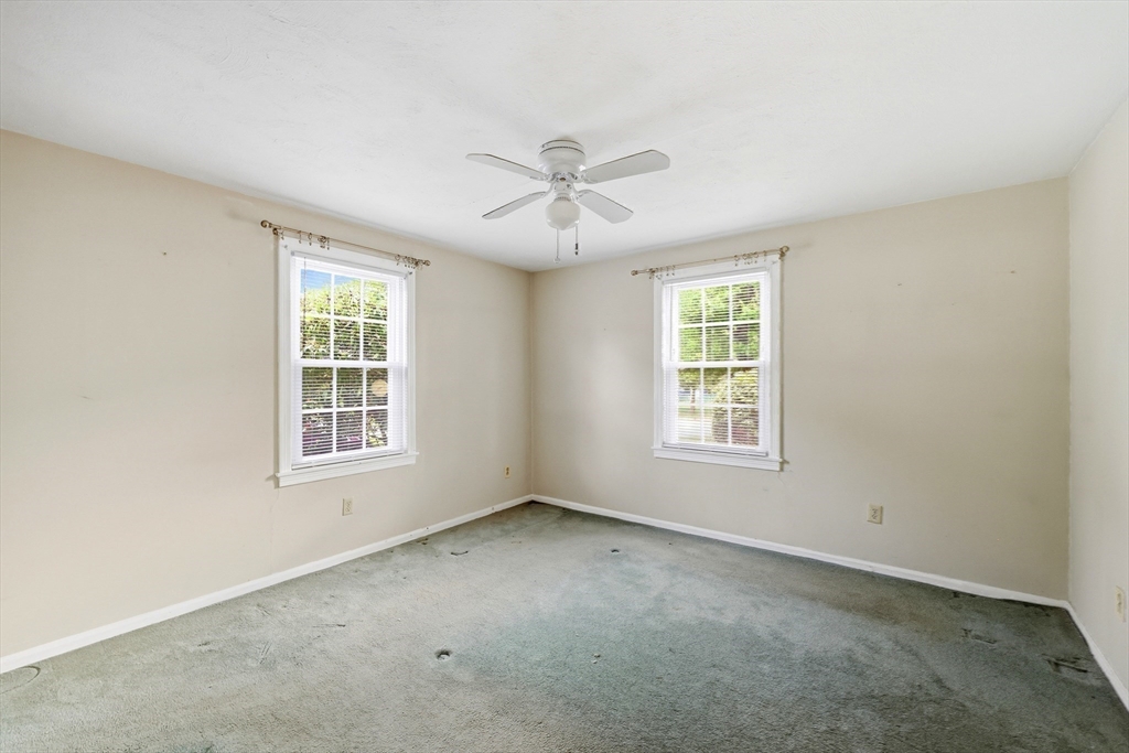 92 Massreco Street Springfield, MA 01109 - Photo 23 of 29