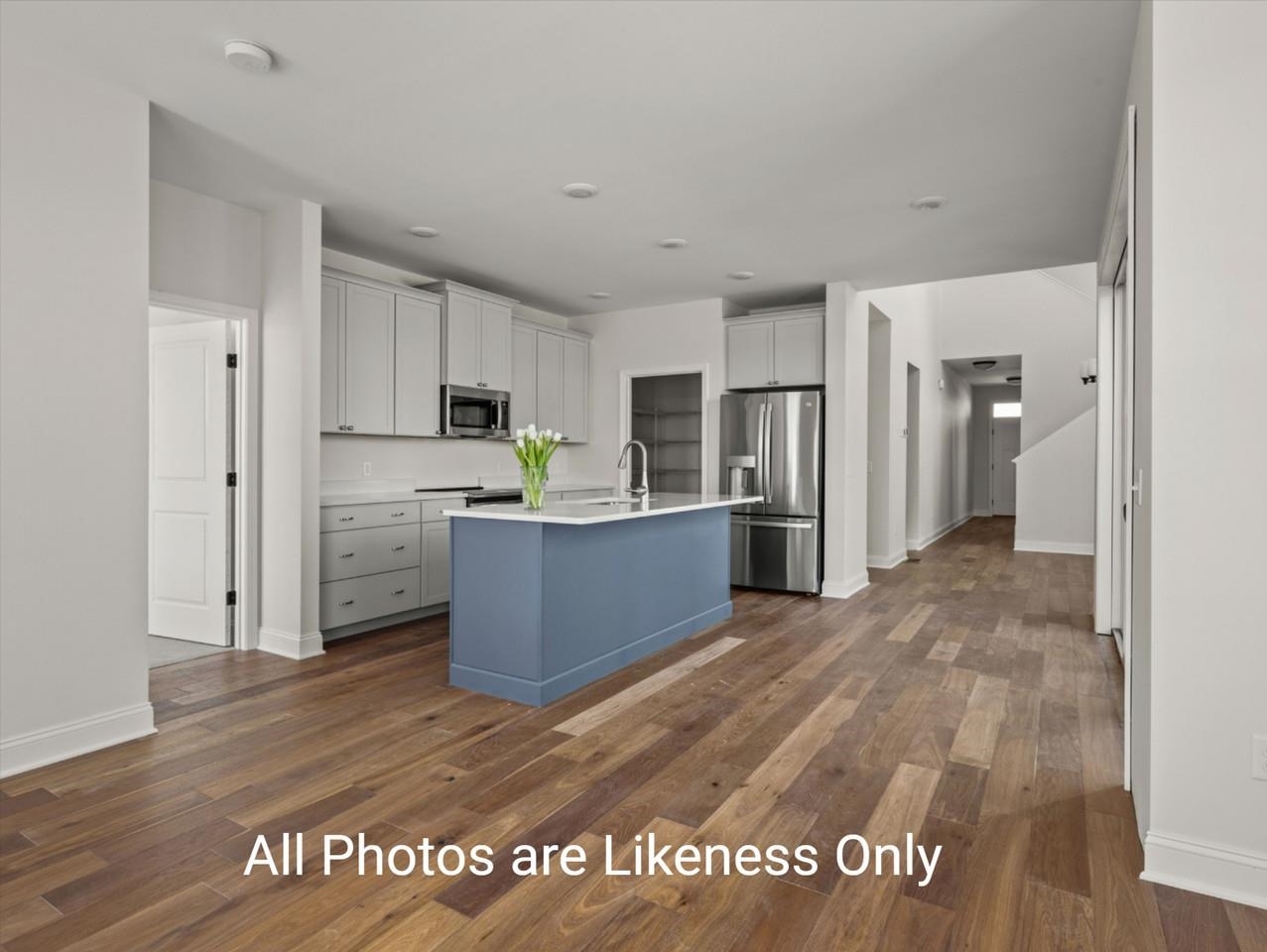 25 Mabel Way South Burlington, VT 05403 - Photo 2 of 45